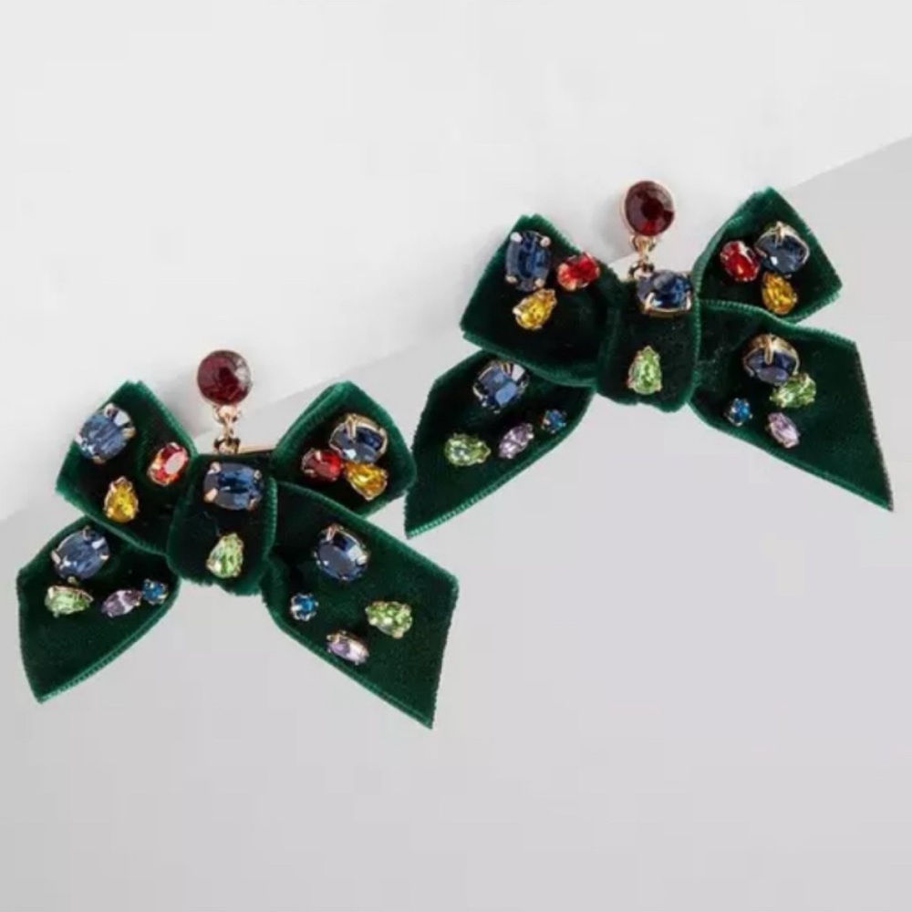 🆕🎄Green Holiday Bow Rhinestone Earring NWT Torrid New! Christmas